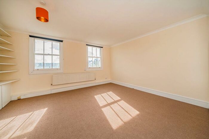 2 Bedroom Flat To Rent In Hackney Road, Hackney Road, E2