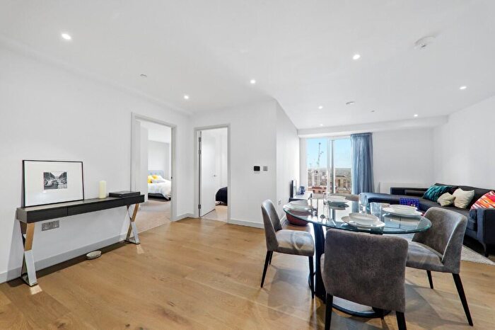 2 Bedroom Flat To Rent In Elephant Central, London, SE17