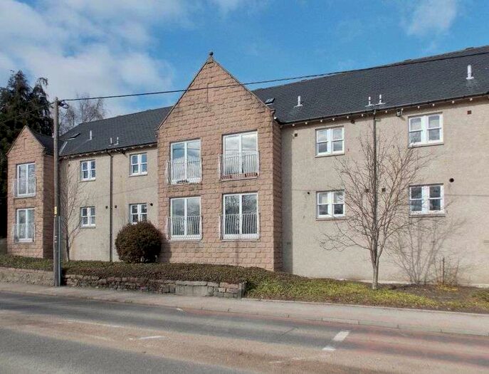 2 Bedroom Property For Sale In Station Court, Banchory, AB31