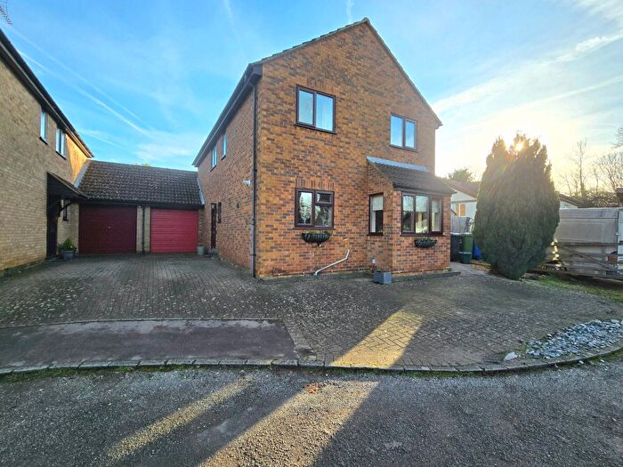 4 Bedroom Detached House For Sale In Wareing Lane, Denton, Northampton, NN7