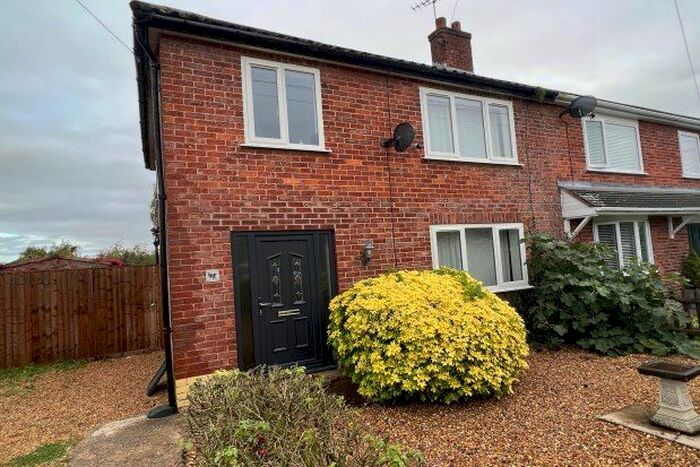 3 Bedroom Semi-Detached House To Rent In Belvedere Drive, Chester, CH1