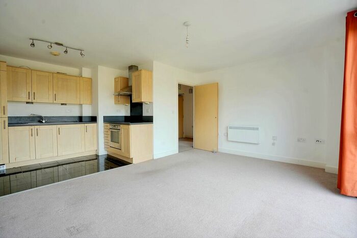 1 Bedroom Flat To Rent In Sandling Lane, Maidstone, ME14