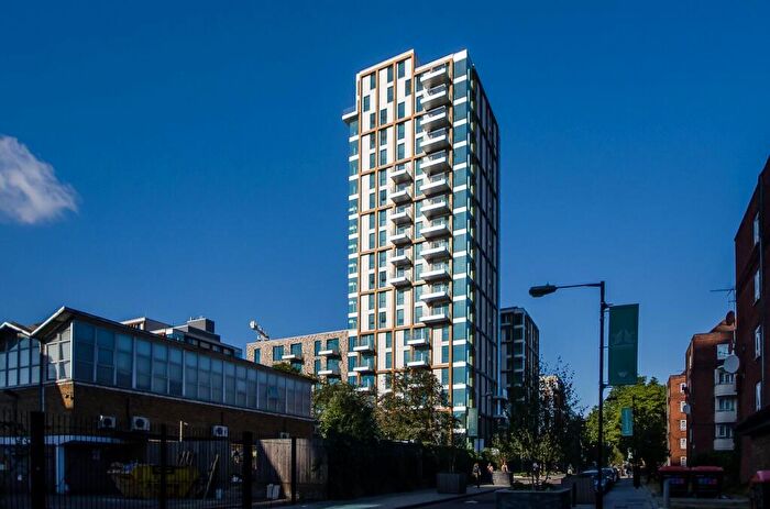 1 Bedroom Flat To Rent In Woodberry Down, Manor House, London, N4