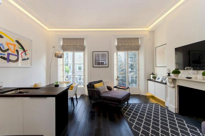 1 Bedroom Flat To Rent In Redcliffe Gardens, Chelsea, London, SW10