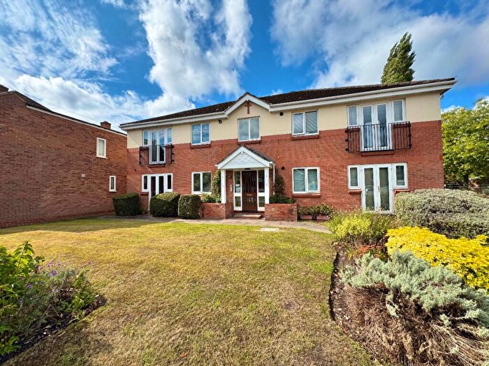 2 Bedroom Apartment For Sale In Burlish Avenue, Solihull, B92
