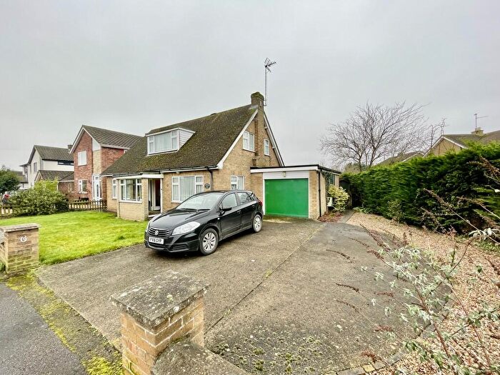 3 Bedroom Chalet For Sale In Grange Drive, Spalding, PE11