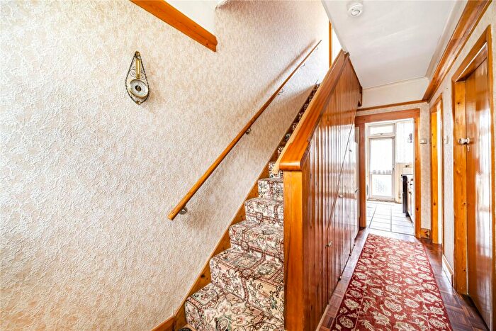 3 Bedroom Terraced House For Sale In Dawson Road, Kingston Upon Thames, KT1