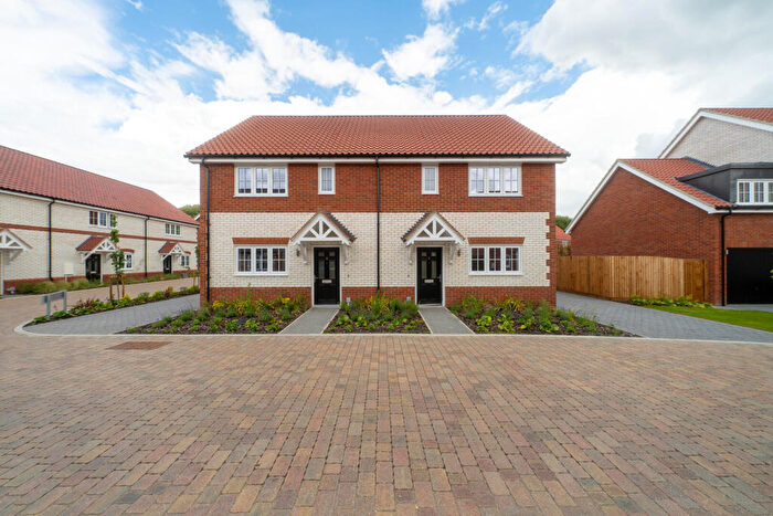 2 Bedroom Semi-Detached House For Sale In St Georges Square, Halesworth Road, Reydon, IP18