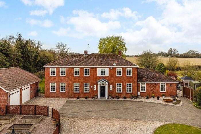 5 Bedroom Detached House For Sale In Monk Sherborne, Monk Sherborne, RG26