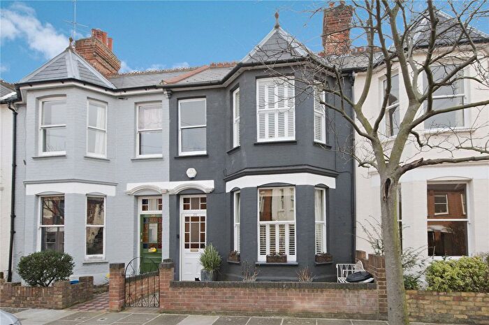 4 Bedroom Terraced House To Rent In Duncan Road, Richmond, TW9