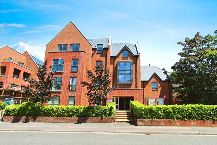 1 Bedroom Flat To Rent In Hulse Road, Southampton, Hampshire, SO15