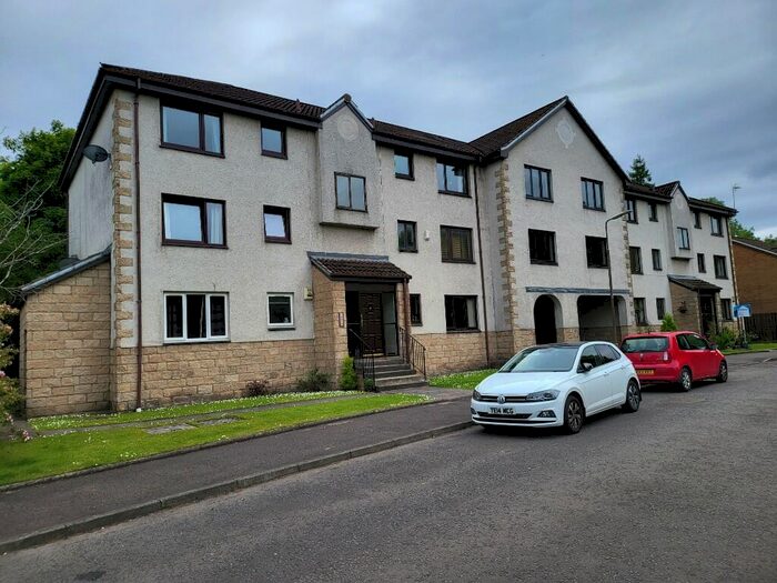 2 Bedroom Flat To Rent In Wallace Mill Gardens, Livingston, West Lothian, EH53