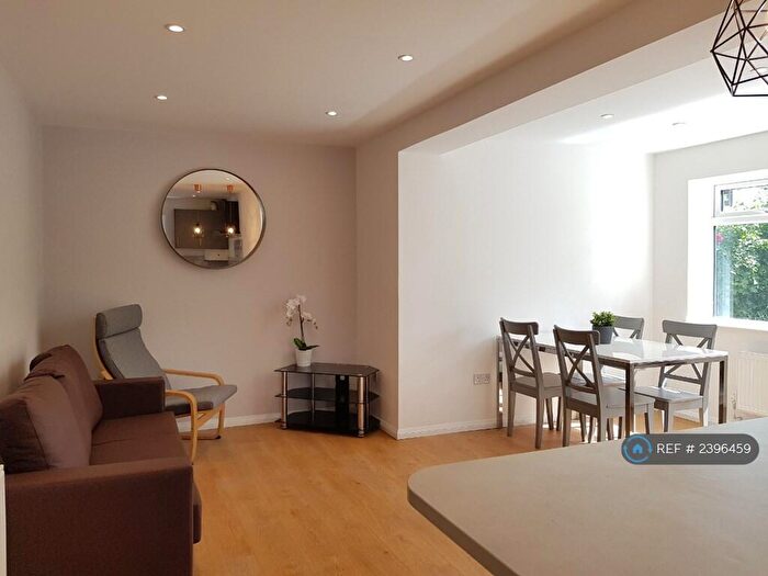 4 Bedroom End Of Terrace House To Rent In Rudhall Grove, Bristol, BS10