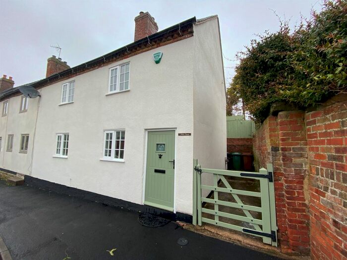 2 Bedroom Property For Sale In Main Street, Smisby, Ashby-De-La-Zouch, LE65