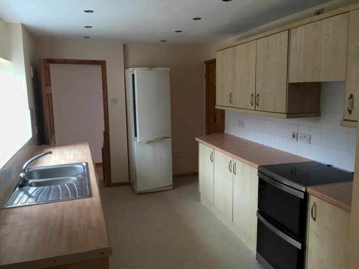 2 Bedroom Terraced House To Rent In Brook Street, Northampton NN1