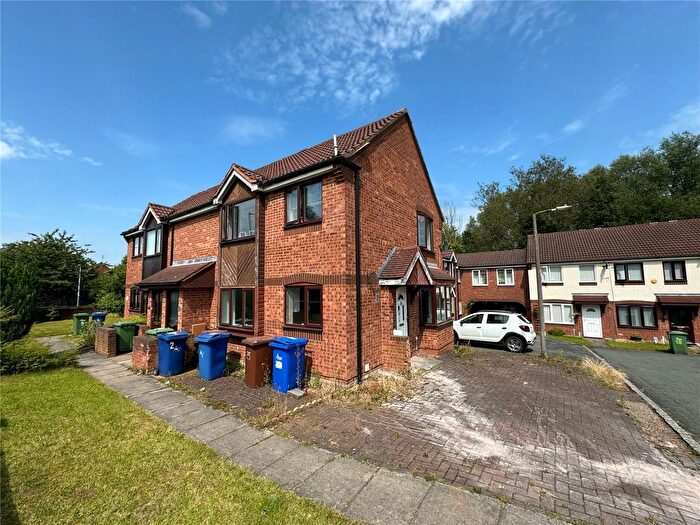 1 Bedroom Flat For Sale In Chestnut Close, Cannock, Staffordshire, WS11