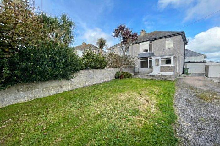 3 Bedroom Property To Rent In Alexandra Road The Crescent, St. Ives, TR26