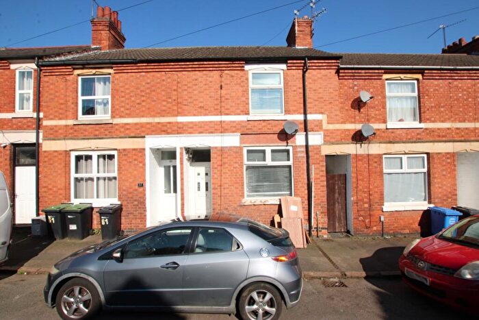 3 Bedroom Terraced House For Sale In Russell Street, Kettering, Northamptonshire, NN16