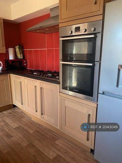 4 Bedroom End Of Terrace House To Rent In Hampshire Road, Canterbury, CT1