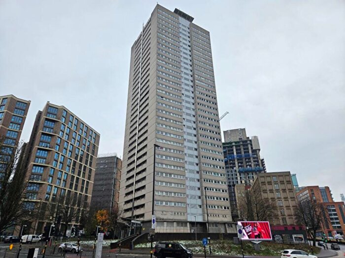 1 Bedroom Flat For Sale In Flat Cleveland Tower, Holloway Head, Birmingham, West Midlands, B1