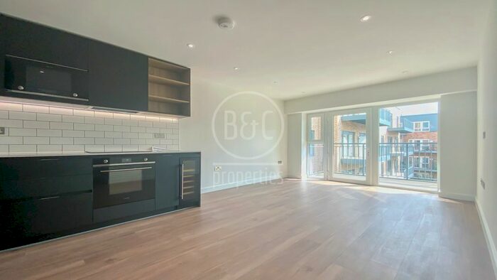 1 Bedroom Flat To Rent In Fermont House, Beaufort Square, NW9