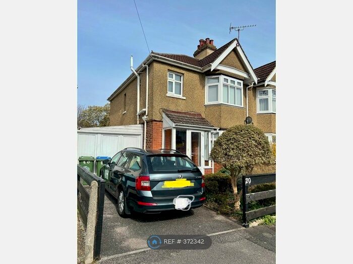 3 Bedroom Semi-Detached House To Rent In Southampton, Southampton, SO15
