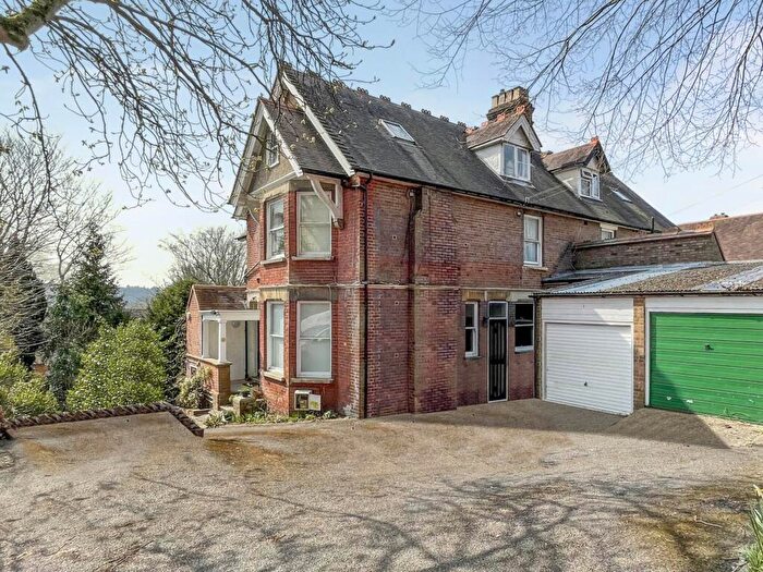 Studio To Rent In Rectory Avenue, High Wycombe, Buckinghamshire, HP13