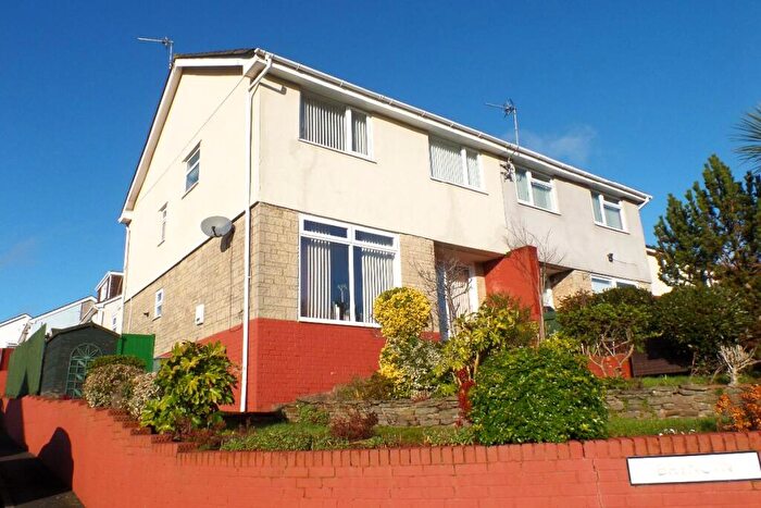 4 Bedroom Semi Detached House For Sale In Bryncyn, Cardiff, CF23