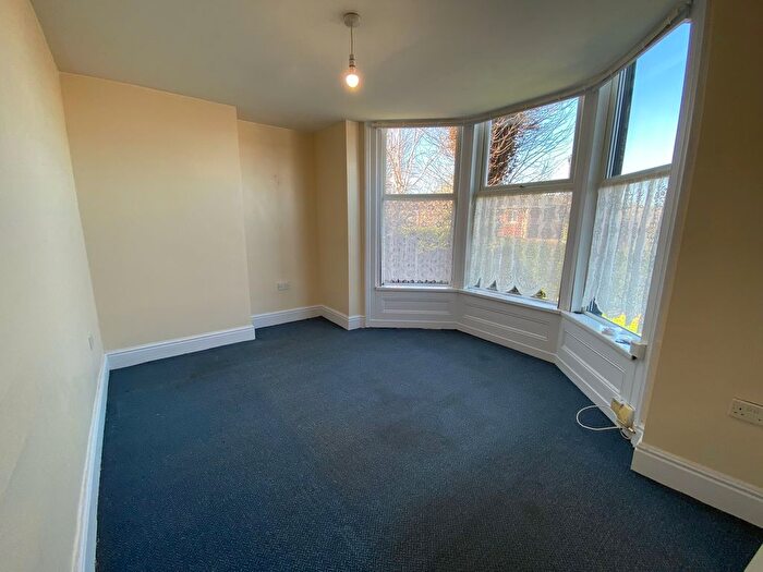 1 Bedroom Flat To Rent In Kimberworth Road, Rotherham, S61