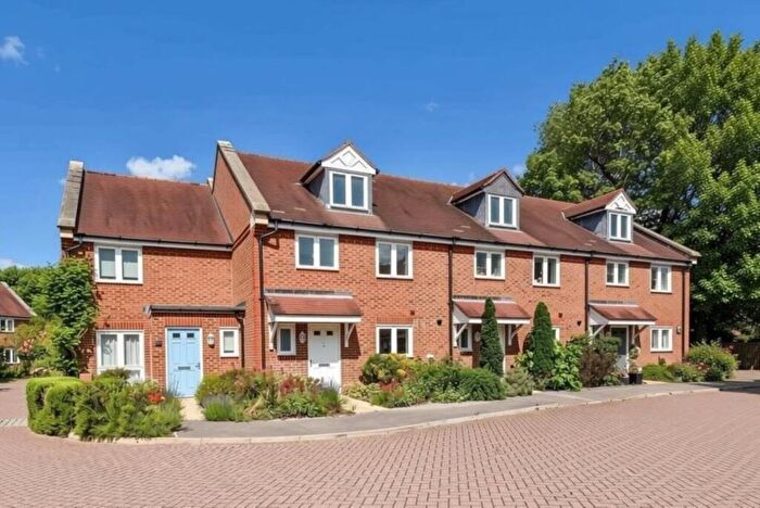 3 Bedroom Terraced House For Sale In Old Common Close, Birdham, PO20