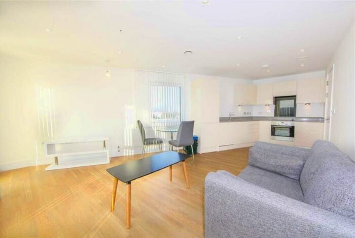 1 Bedroom Apartment To Rent In Hippersley Point, Tilston Bright Square, London, SE2
