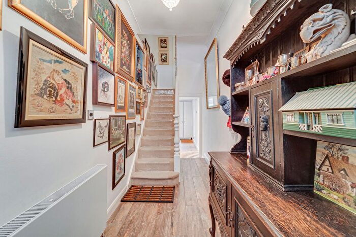 3 Bedroom Terraced House For Sale In Marlborough Road, London, N19