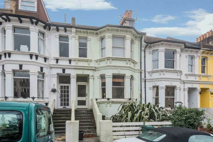 2 Bedroom Flat To Rent In Springfield Road, Brighton, East Sussex, BN1