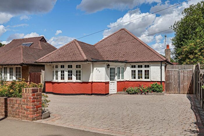 3 Bedroom Bungalow For Sale In Tithepit Shaw Lane, Warlingham, CR6