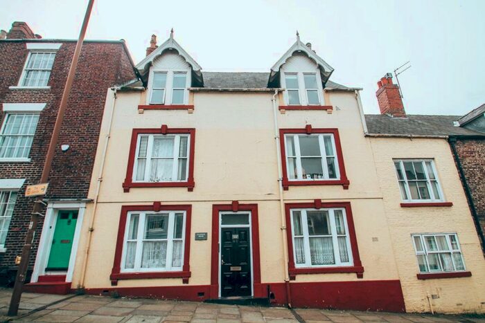 6 Bedroom Private Hall To Rent In Flat, Claypath, Durham, DH1