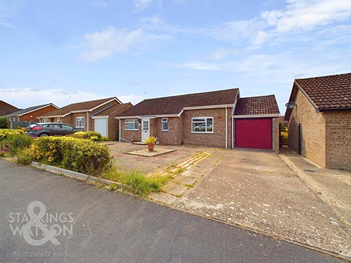 3 Bedroom Detached Bungalow For Sale In St. Georges Drive, Dereham, NR19