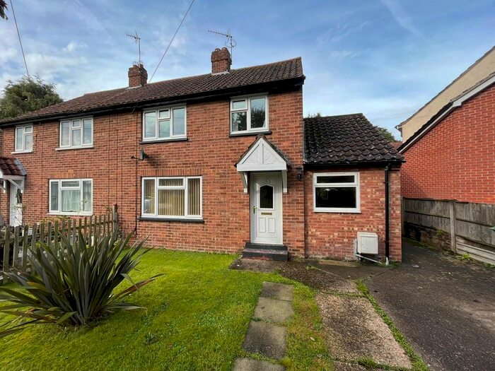 3 Bedroom Semi-Detached House To Rent In Plantation Drive, North Ferriby, East Riding Of Yorkshi, HU14