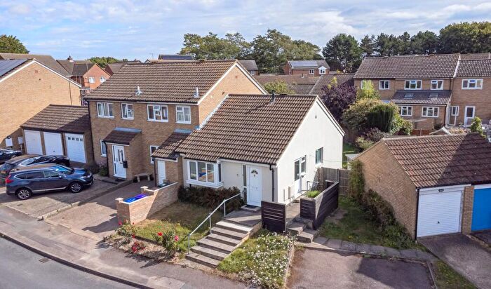 2 Bedroom Bungalow For Sale In Mercia Road, Baldock, SG7