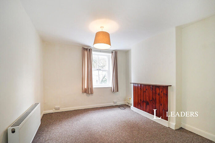 2 Bedroom Apartment To Rent In Bridge Street, DE56