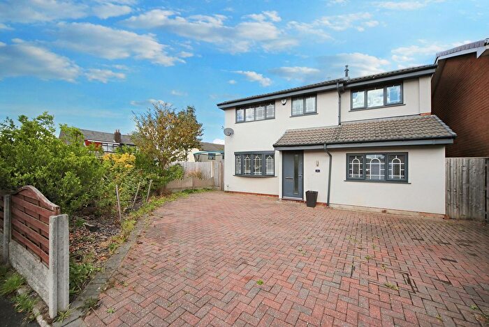 4 Bedroom Detached House For Sale In Arnside Road, Orrell, WN5