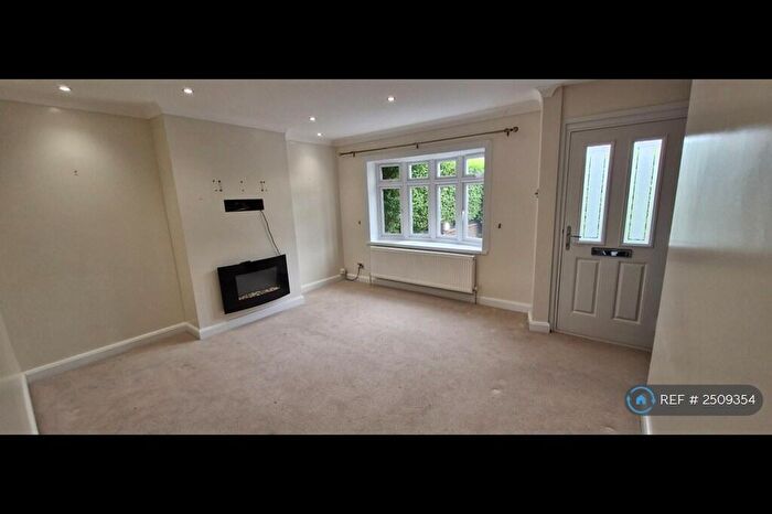 2 Bedroom Semi-Detached House To Rent In Ridgeway, Dartford, DA2