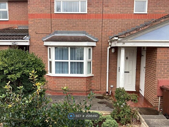 1 Bedroom Flat To Rent In Belfry Court, Wakefield, WF1