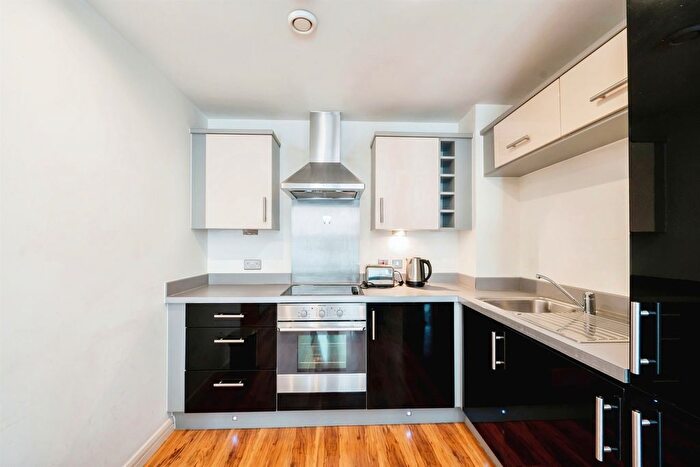 1 Bedroom Flat For Sale In Bromsgrove Street, Birmingham, B5