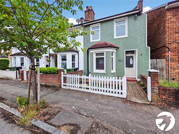 3 Bedroom Terraced House To Rent In Summerfield Street, London, SE12