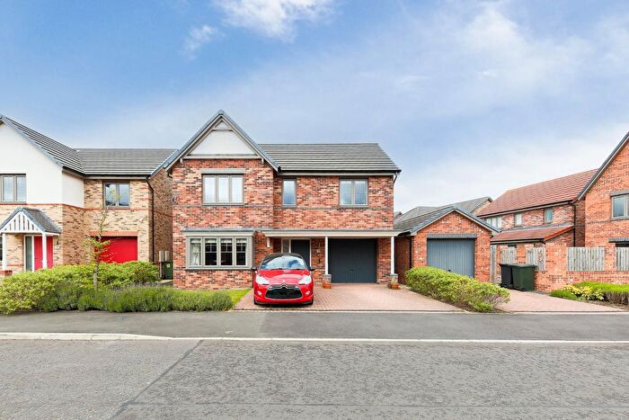 4 Bedroom Detached House For Sale In Acorn Drive, Cygnet Park, NE12