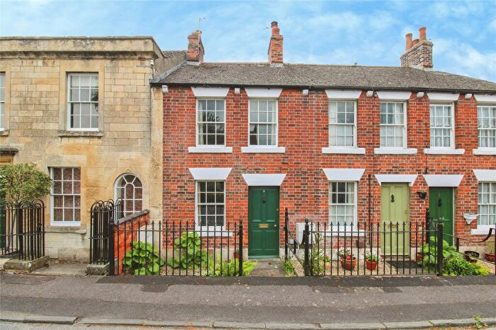 2 Bedroom Terraced House For Sale In Alma Street, Trowbridge, BA14