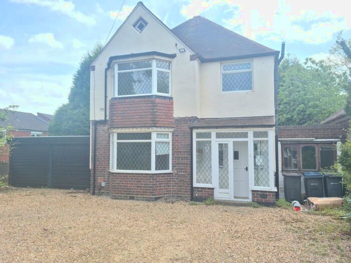 3 Bedroom Detached House To Rent In Jockey Road, B73