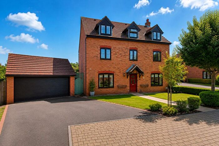 5 Bedroom Detached House For Sale In Stubbs Field, Shenley Brook End, Milton Keynes, MK5