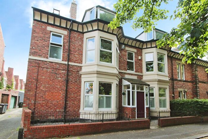 4 Bedroom End Of Terrace House For Sale In Cleveland Terrace, NE29