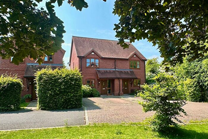2 Bedroom Semi-Detached House For Sale In Willow Close, Cholsey, OX10
